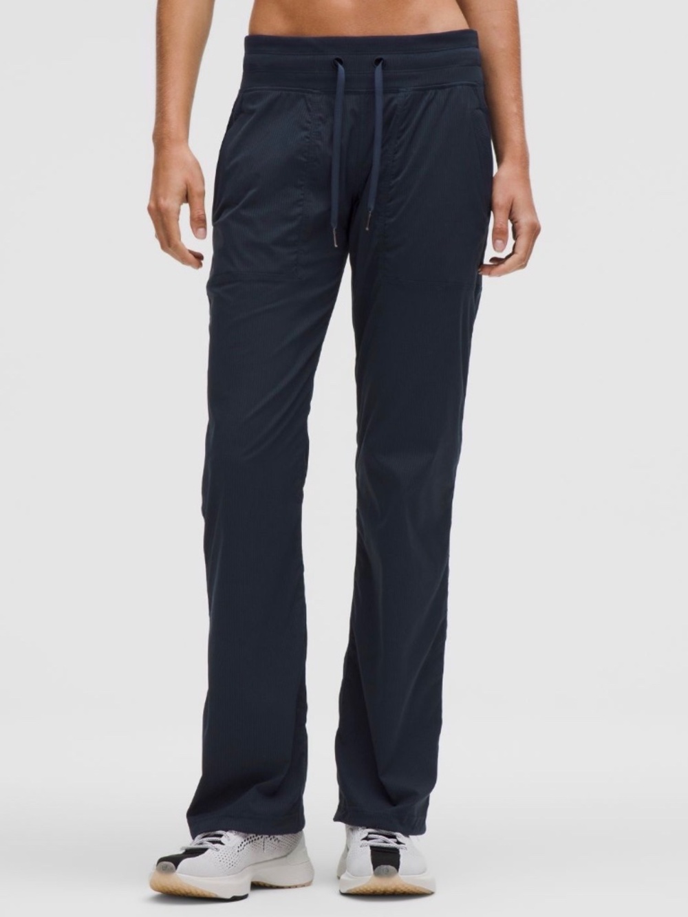 Size 0 navy lulu dance studio pants